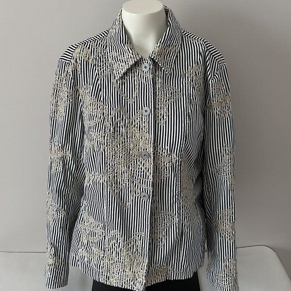 Striped Embroidered Jacket - Picture 2 of 11